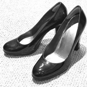 Stuart Weitzman Pumps